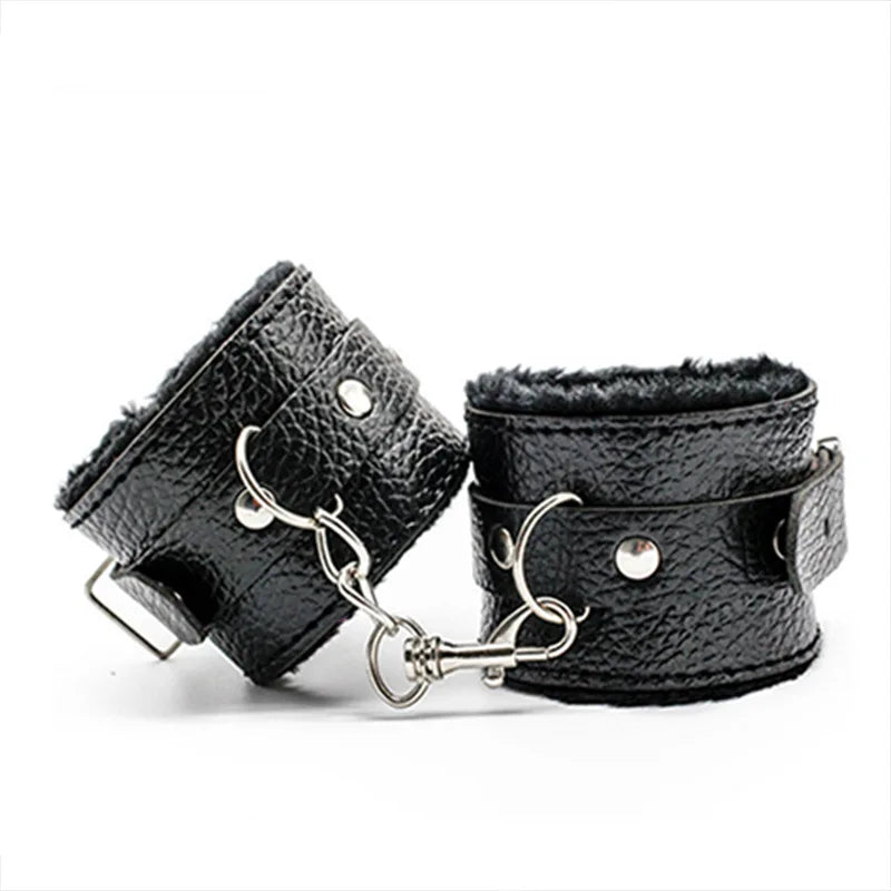 7 Pcs/set Sex Products Erotic Toys for Adults BDSM  Bondage Set Handcuffs Nipple Clamps Gag Whip Rope   For Couples